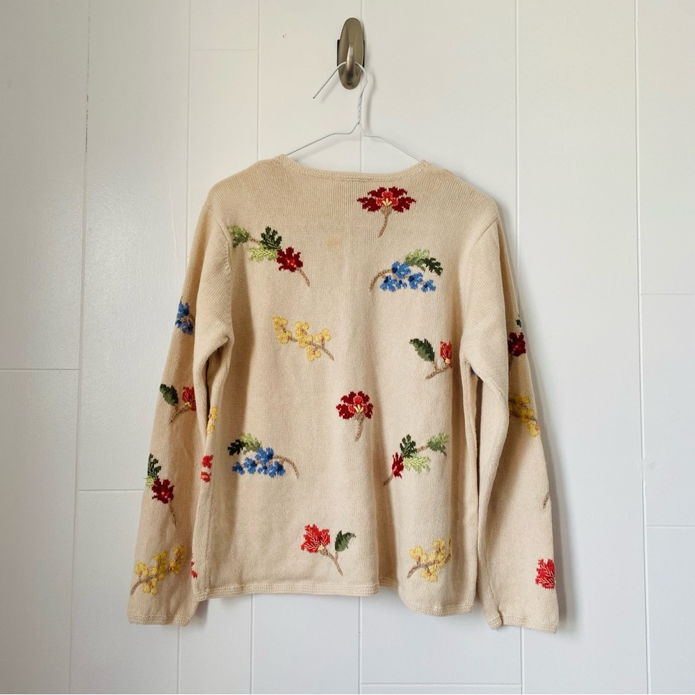 Talbots Vintage Cardigan Embroidered Size L - Picture 2 of 8